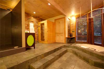 Sanctuary Tower - Luxury Spa room and Sauna at Linden Gardens
